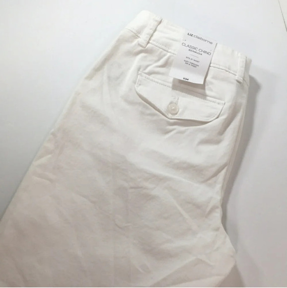 NWT Liz Claiborne Shorts Liz Claiborne White Classic Chino Bermuda Shorts 12. - Picture 4 of 12
